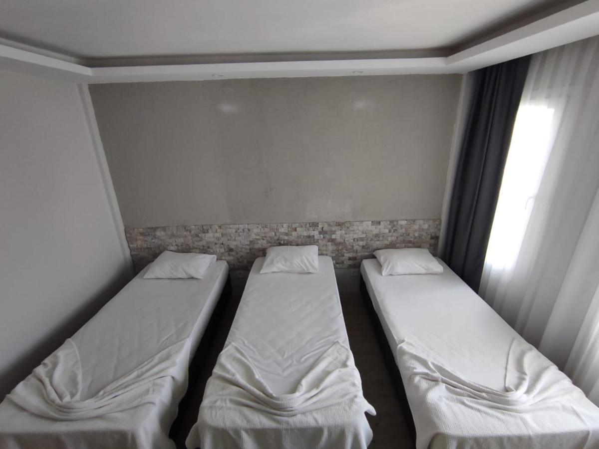 Çeşme 1989 Hotel Sebat מראה חיצוני תמונה