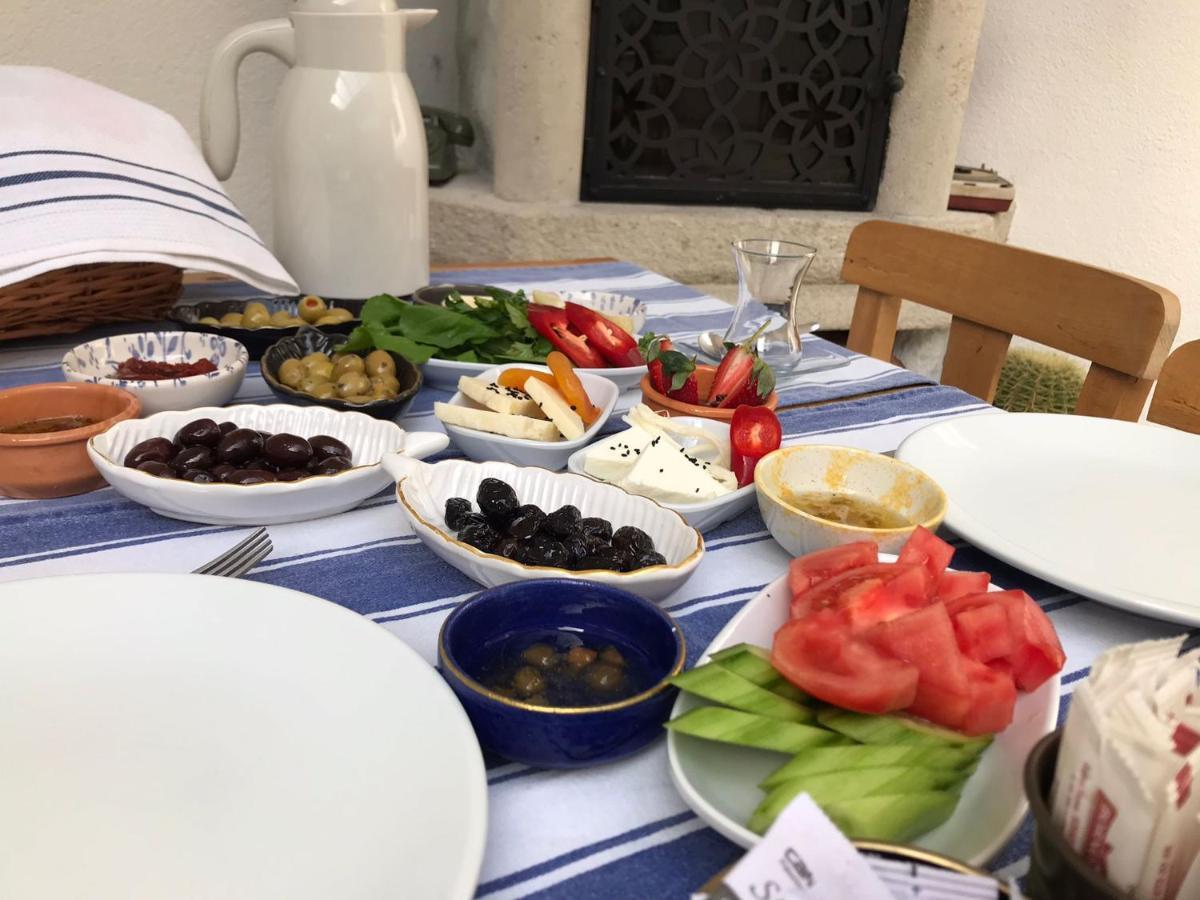 Çeşme 1989 Hotel Sebat מראה חיצוני תמונה